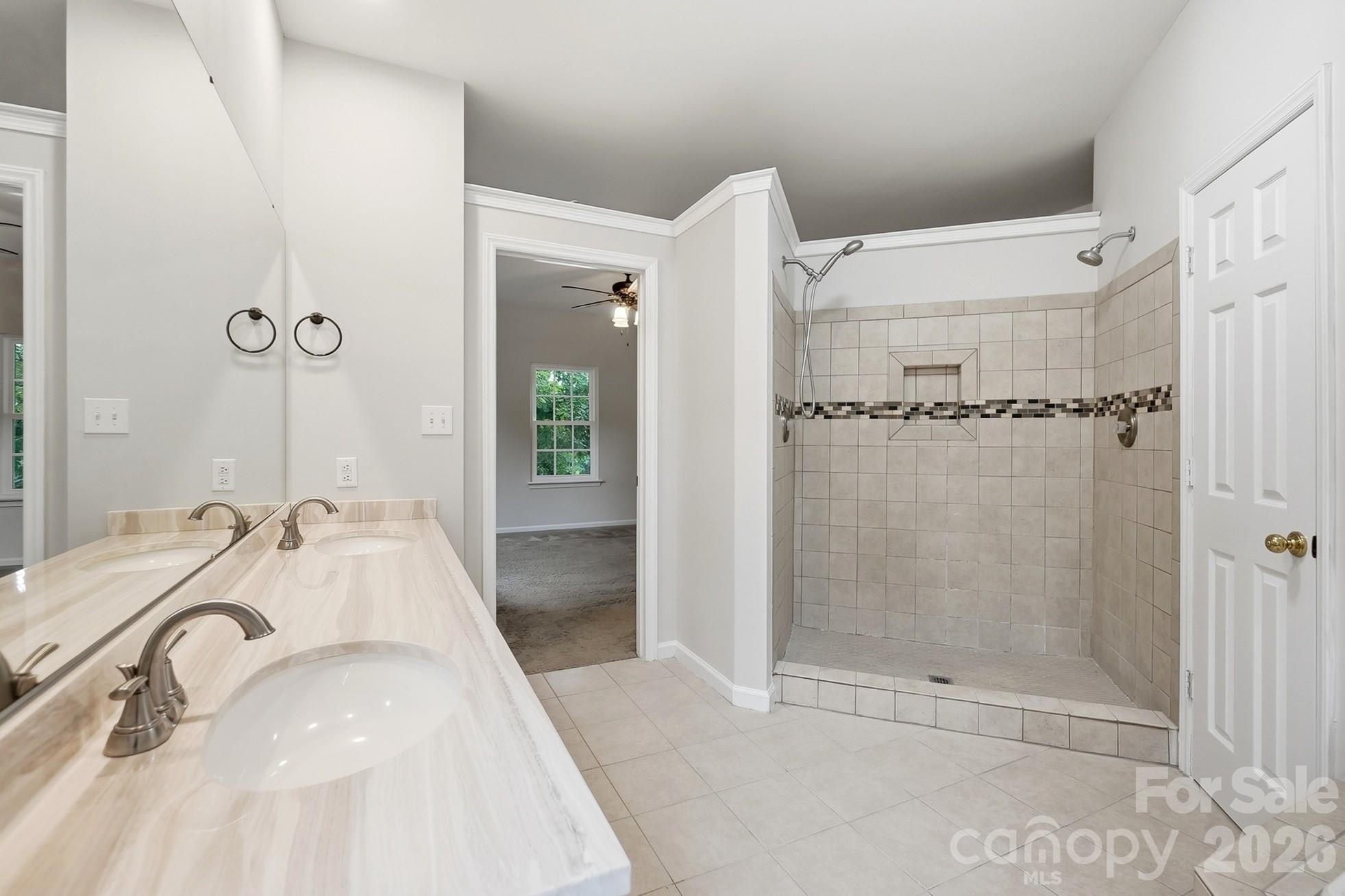 2628 Whitehall Court