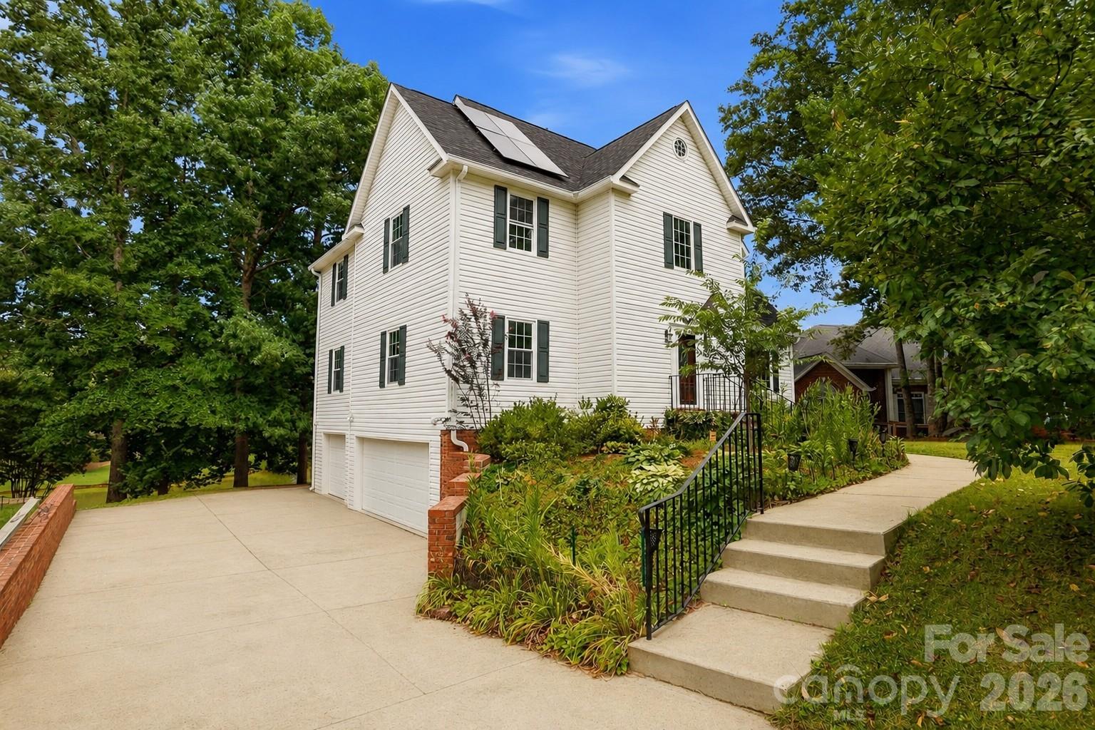2628 Whitehall Court