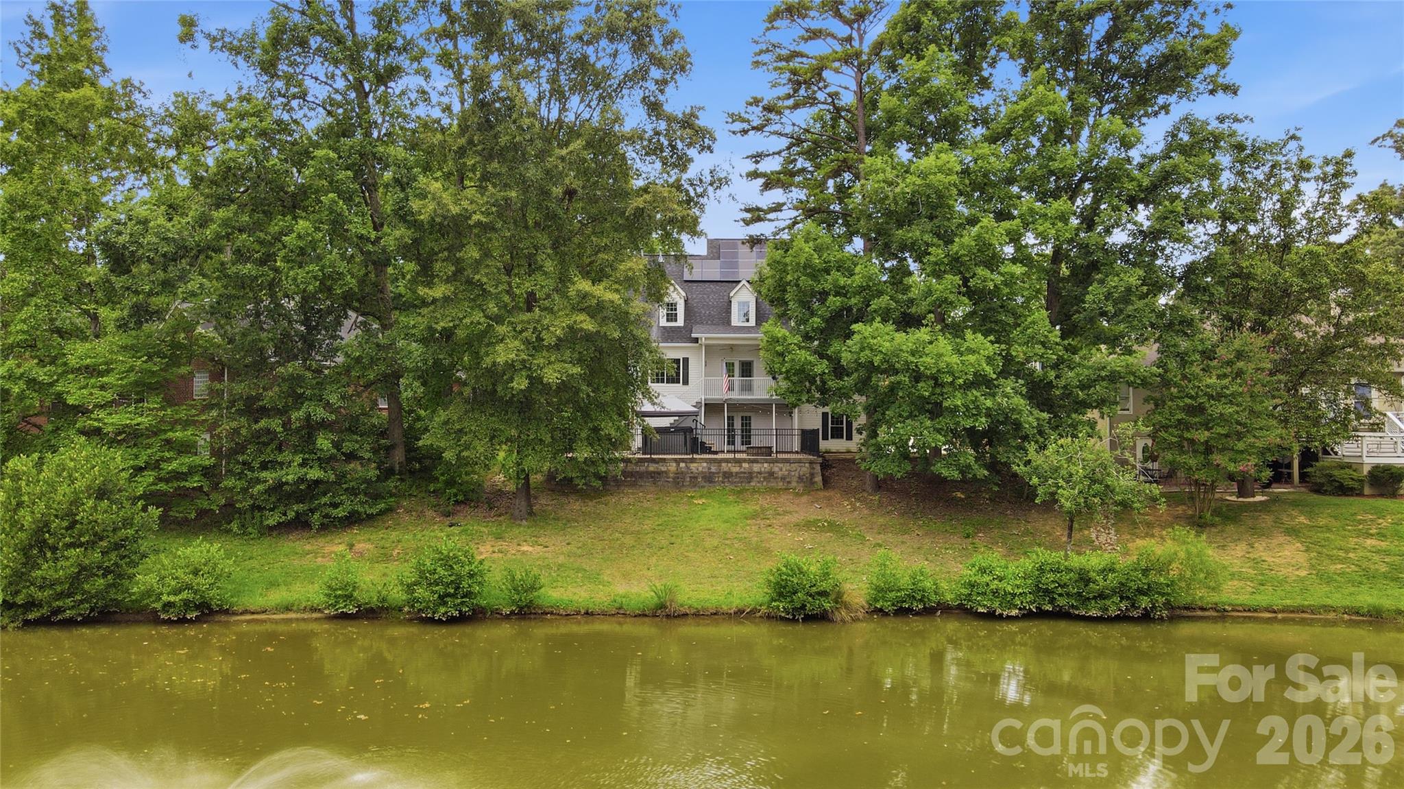 2628 Whitehall Court