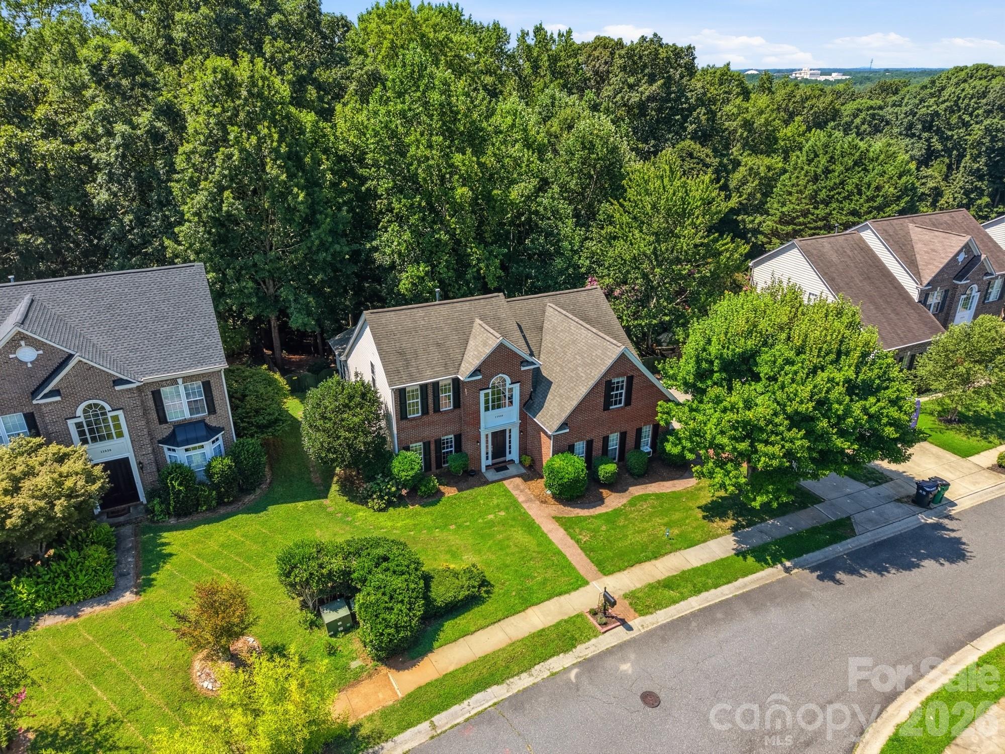 11630 Clingman Lane