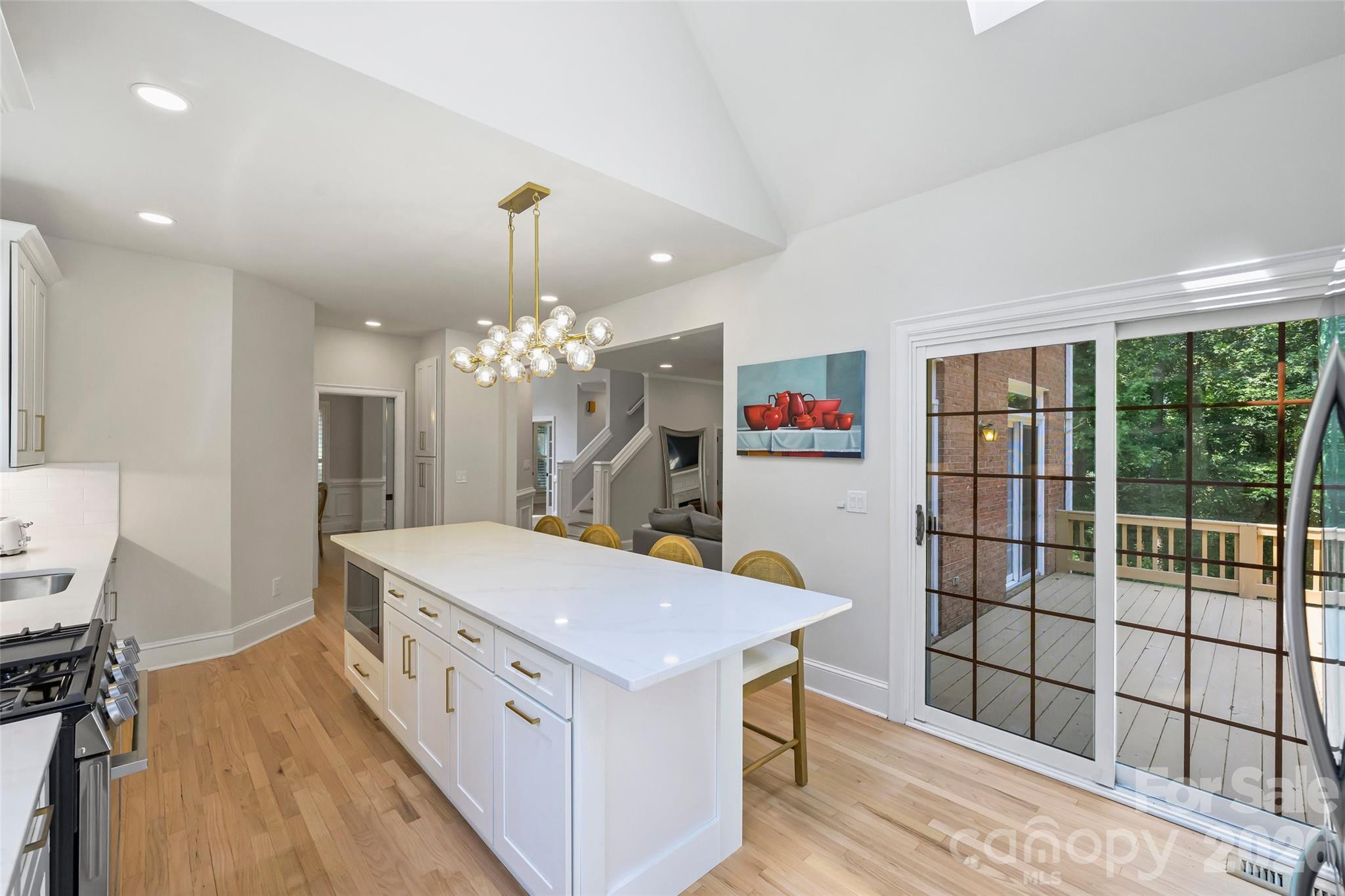 7701 Walthall Court