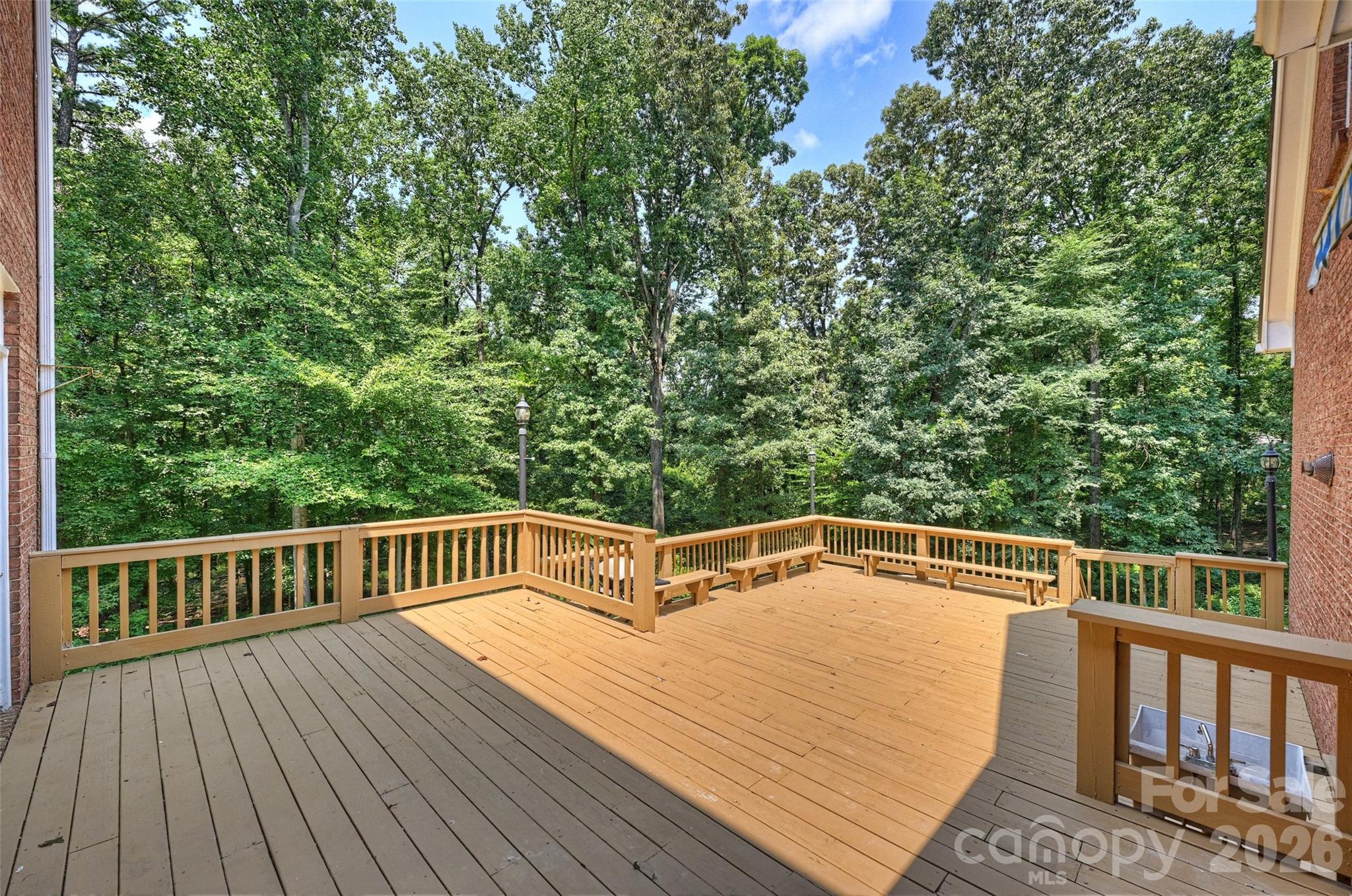7701 Walthall Court