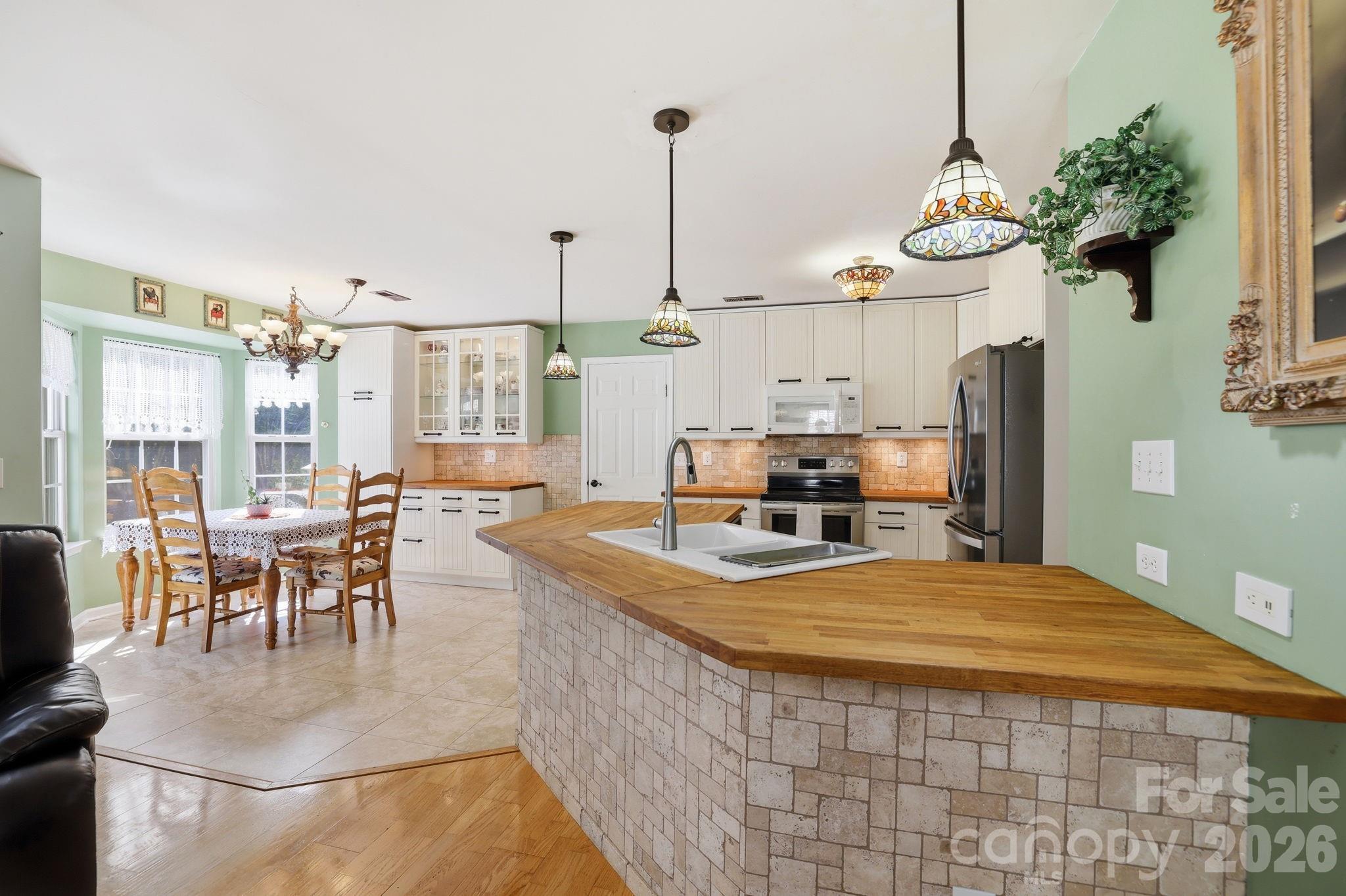 6306 Trevor Simpson Drive