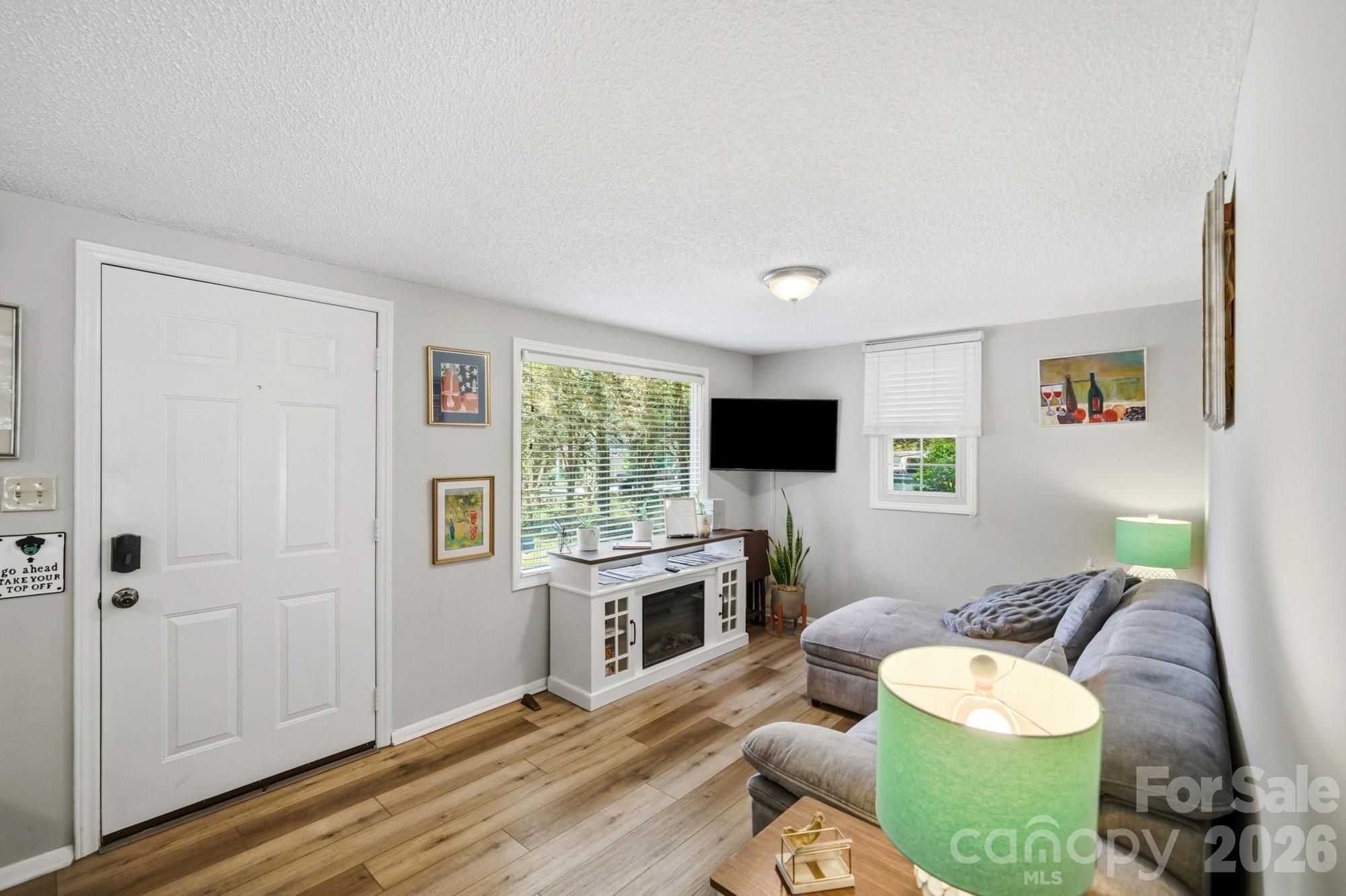21108 Brinkley Street
