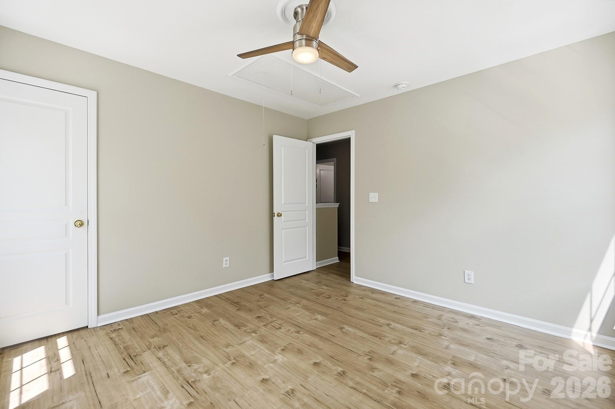 11402 Heritage Green Drive