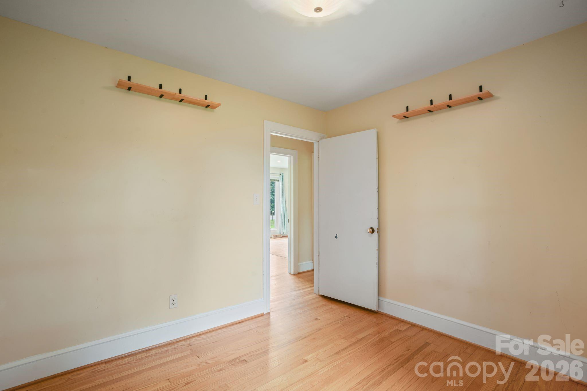 6268 Long Island Road