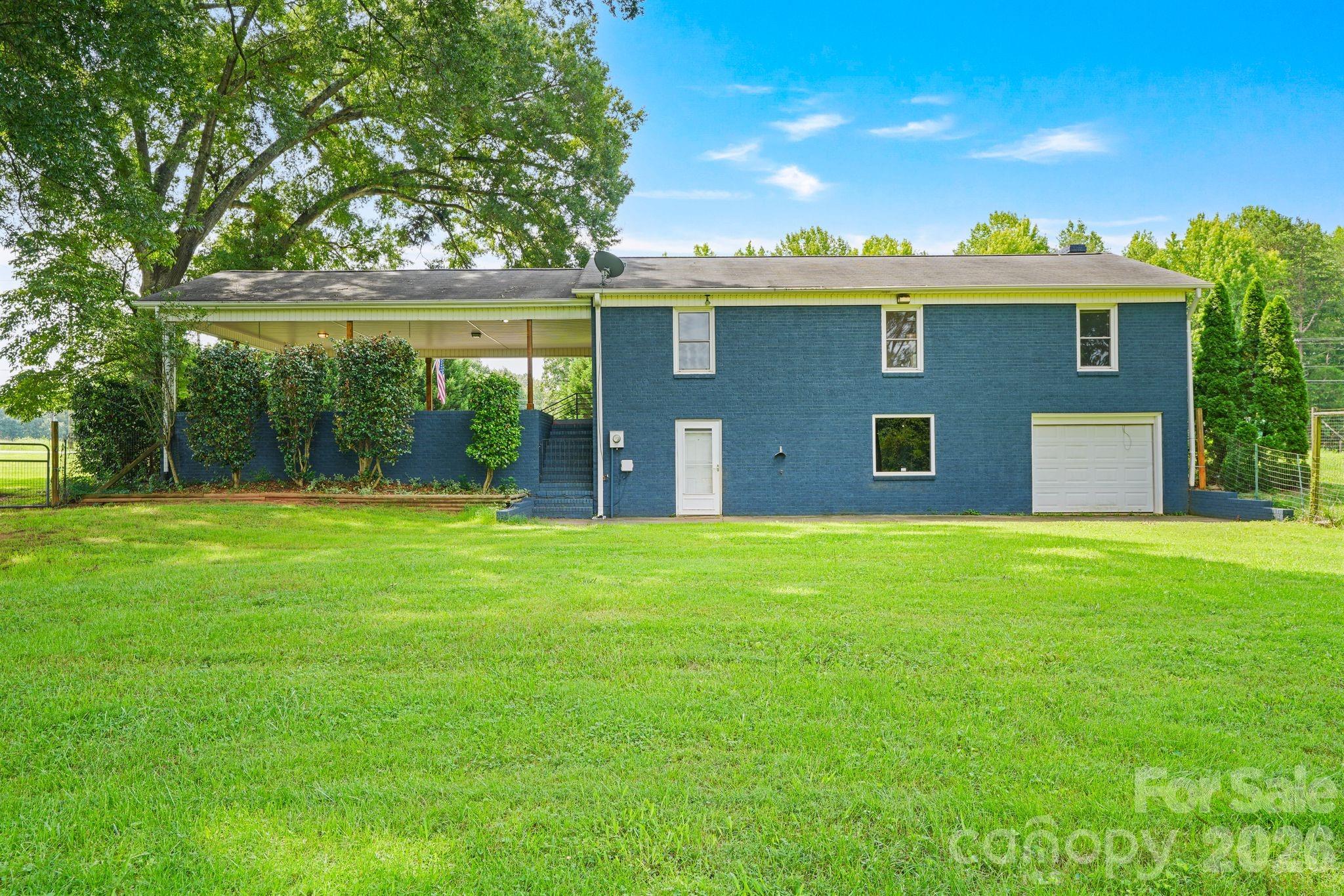 6268 Long Island Road