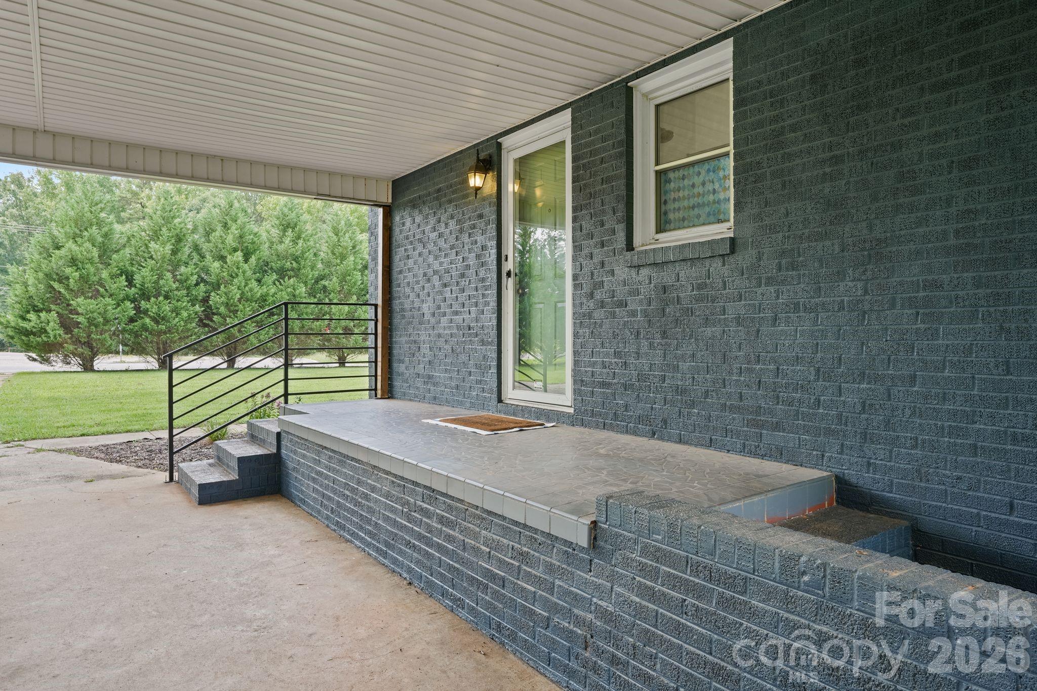6268 Long Island Road