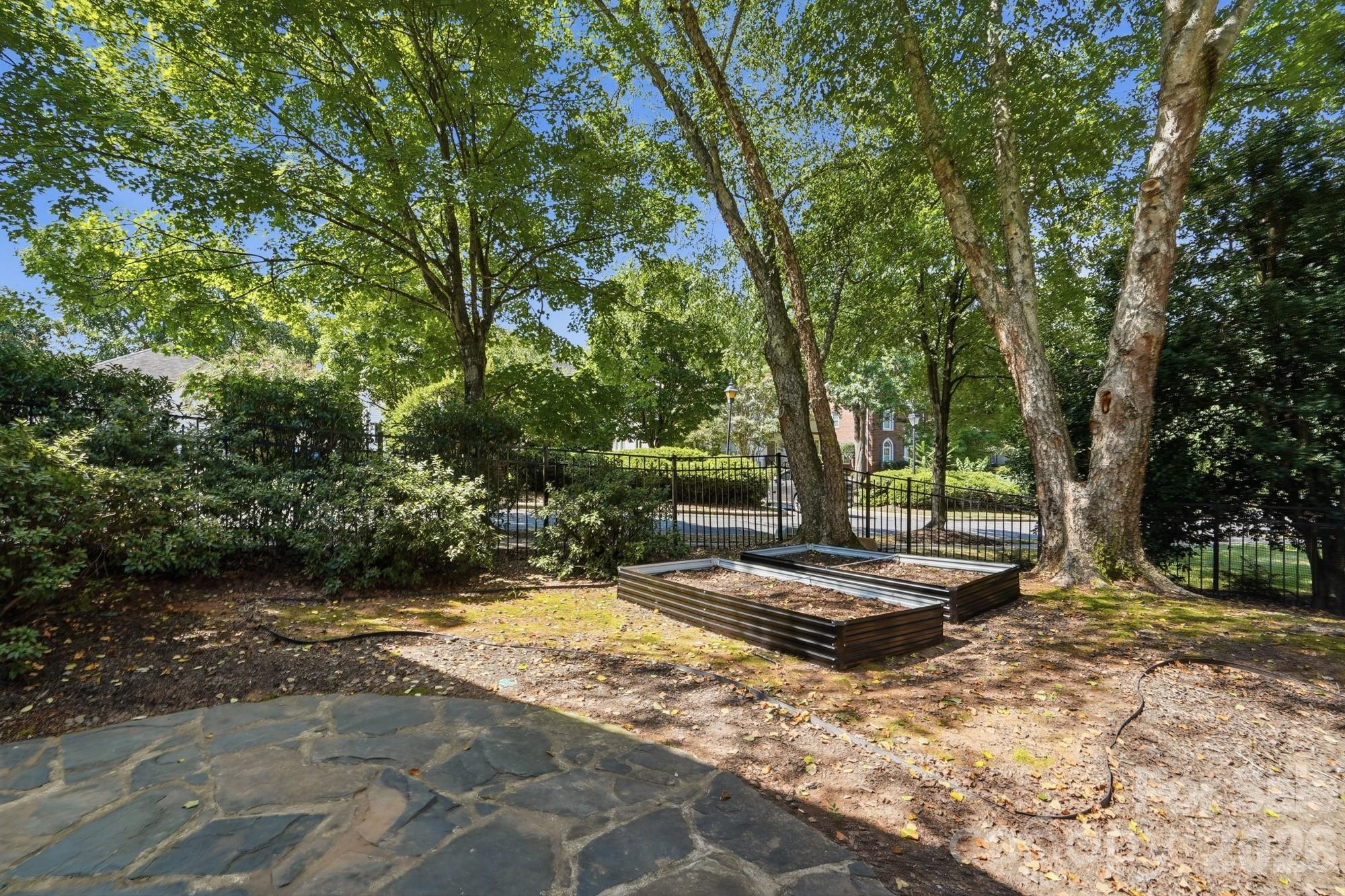 7130 Prescott Pond Lane