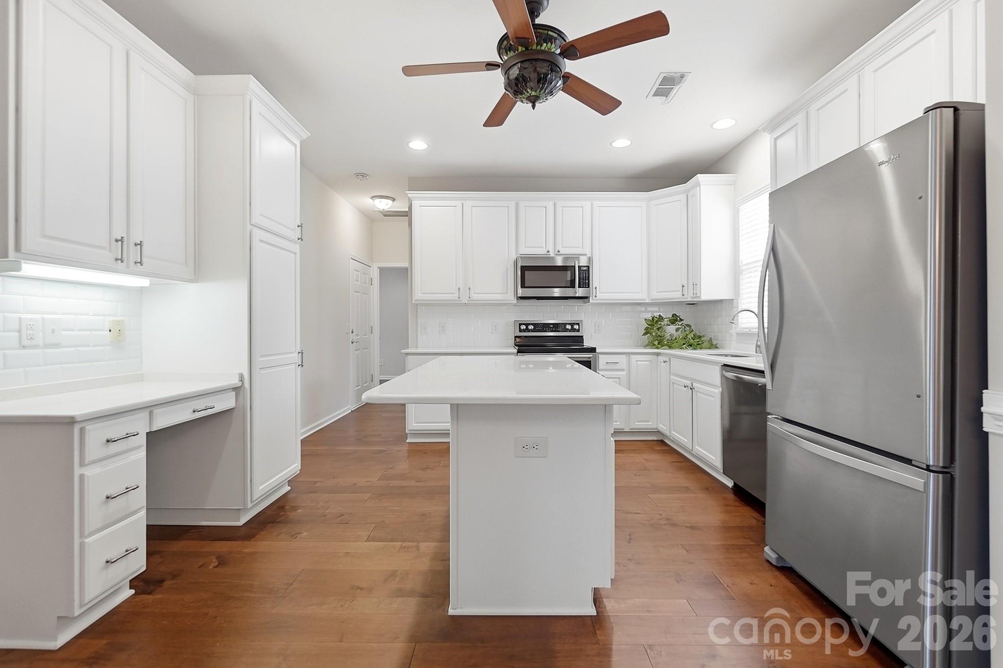 9218 Duckhorn Drive