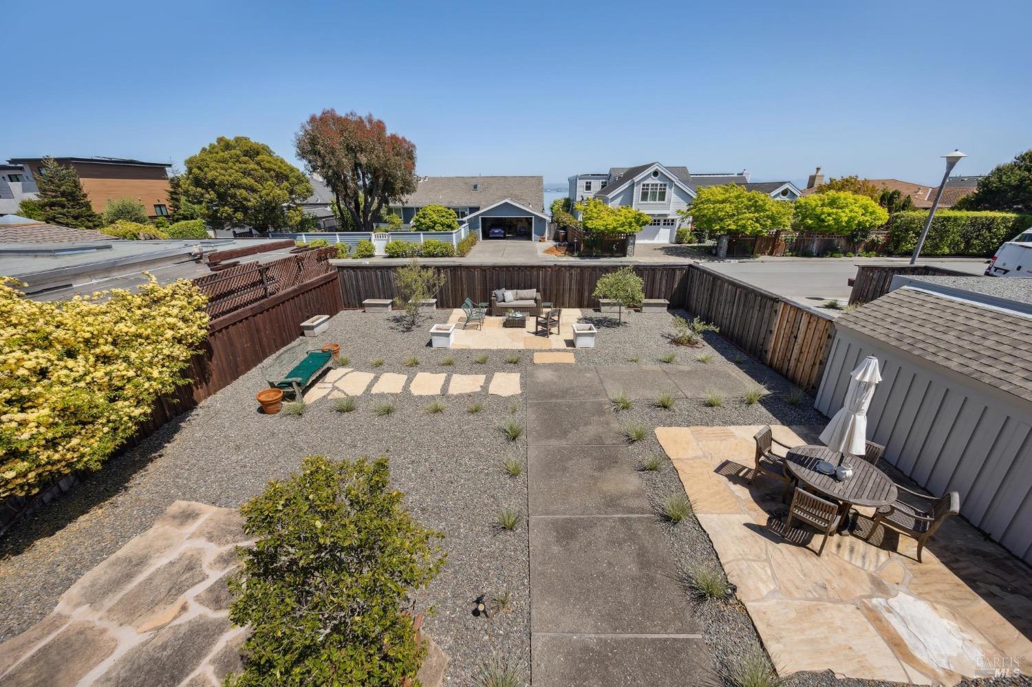 118 Saint Thomas Way