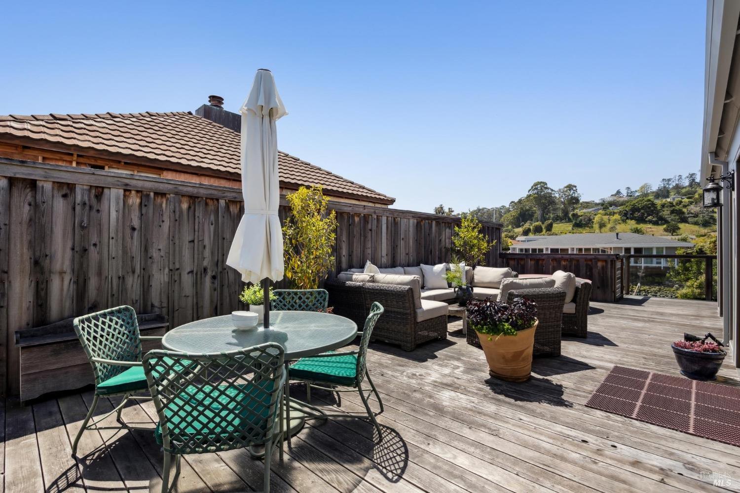 118 Saint Thomas Way