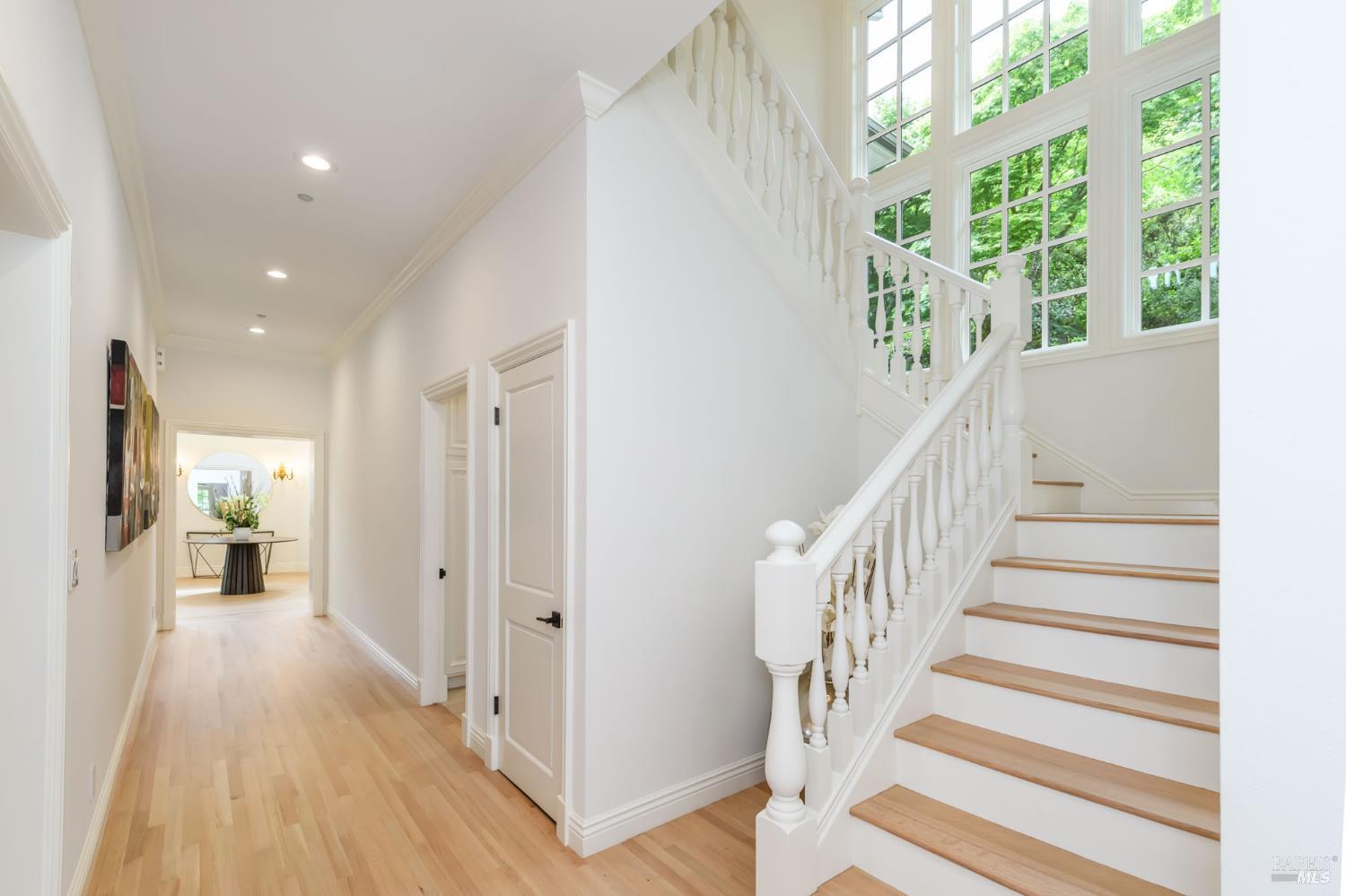 2 Woodland Place