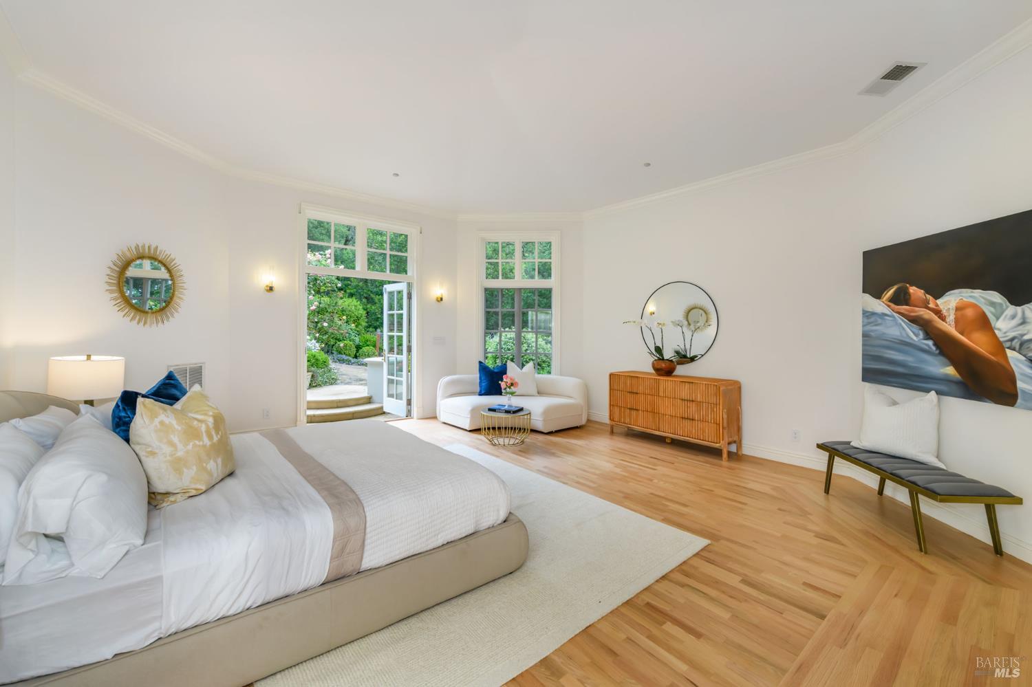 2 Woodland Place
