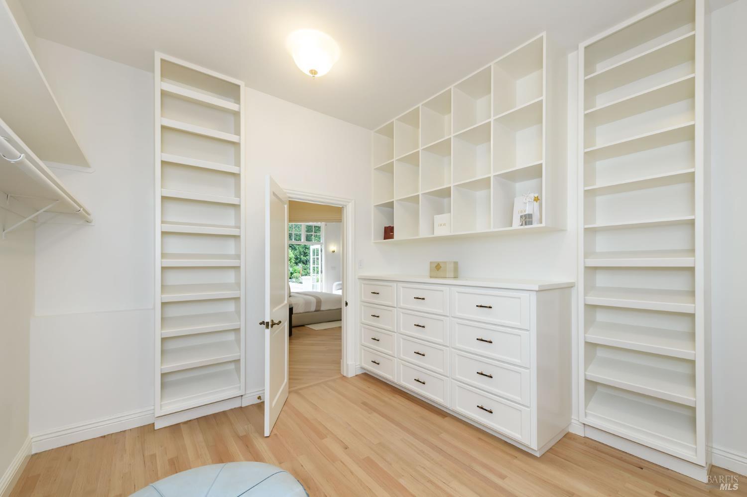 2 Woodland Place