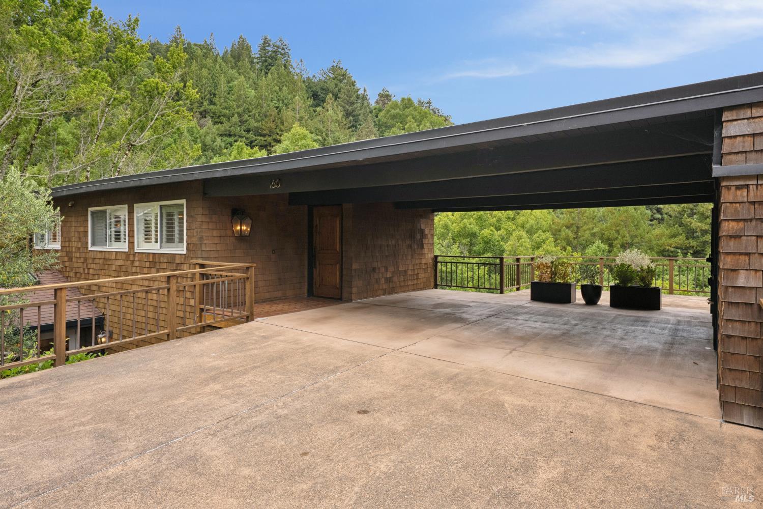 160 Piedmont Court