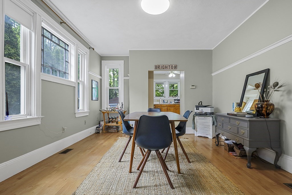 117 Crescent St