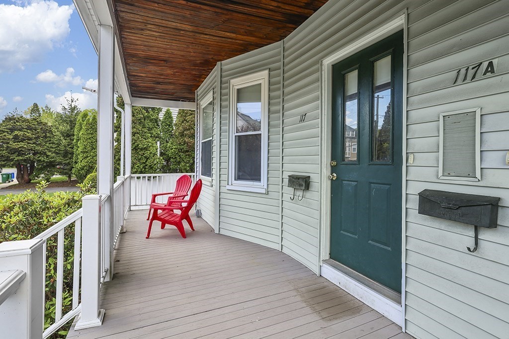 117 Crescent St