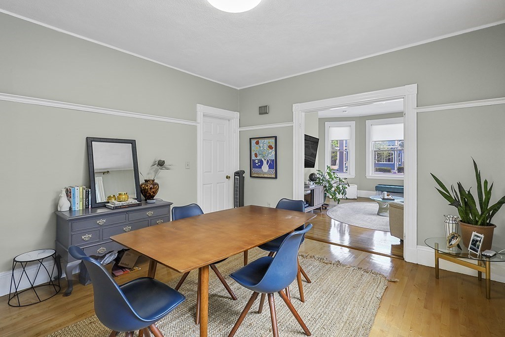 117 Crescent St
