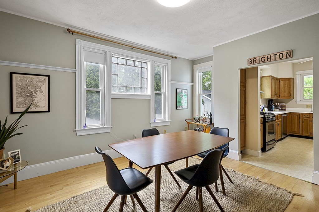 117 Crescent St