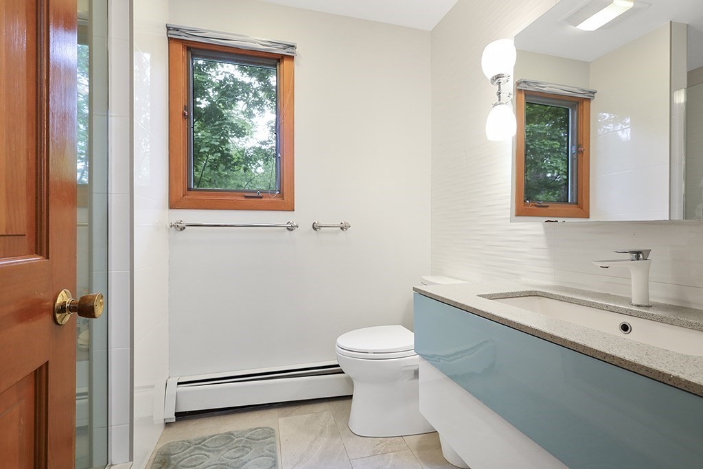 33 Saddle Ridge Rd