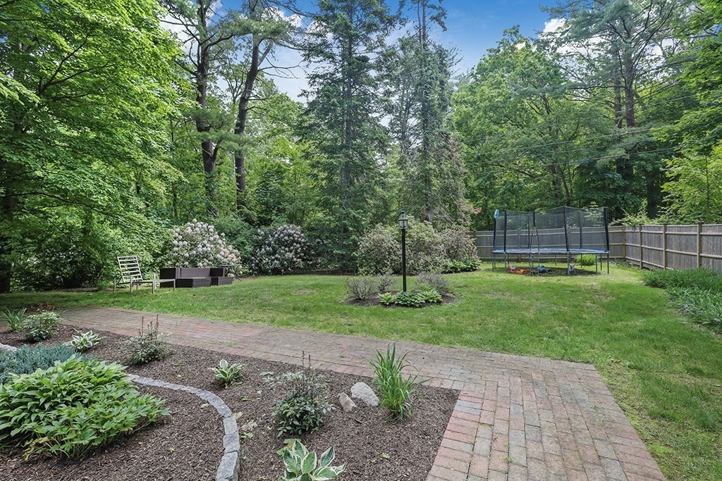 33 Saddle Ridge Rd