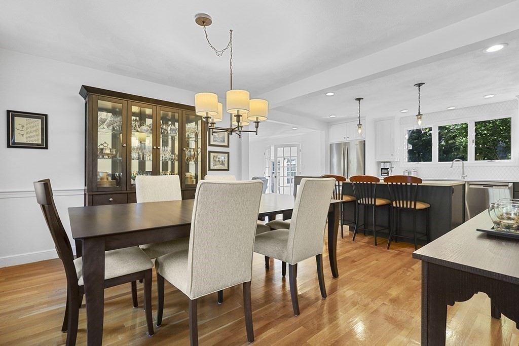 10 Cedar Lane