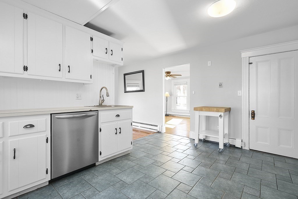70 Pleasant St # 1