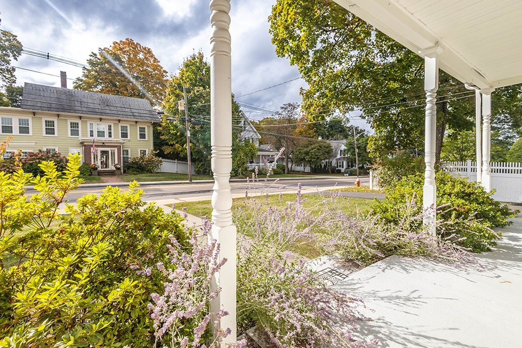 70 Pleasant St # 1