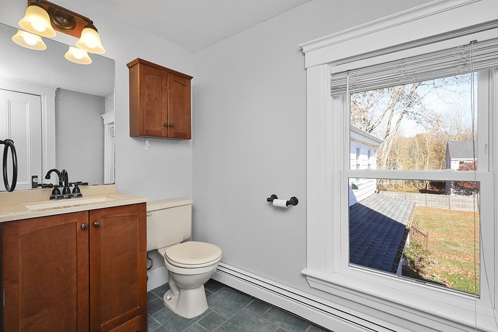 70 Pleasant St # 1