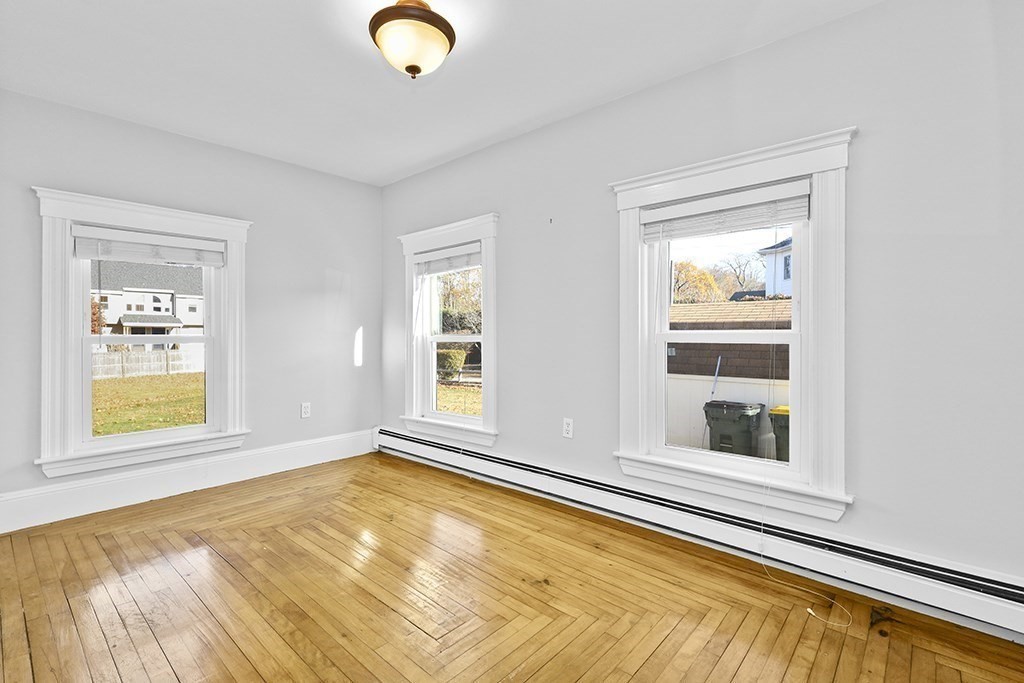 70 Pleasant St # 1