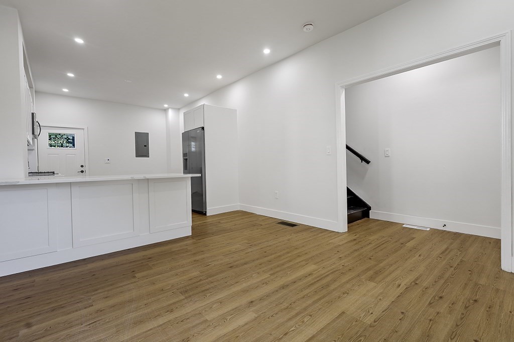 101 North St # 1