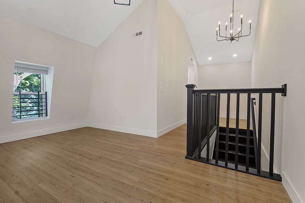 101 North St # 1