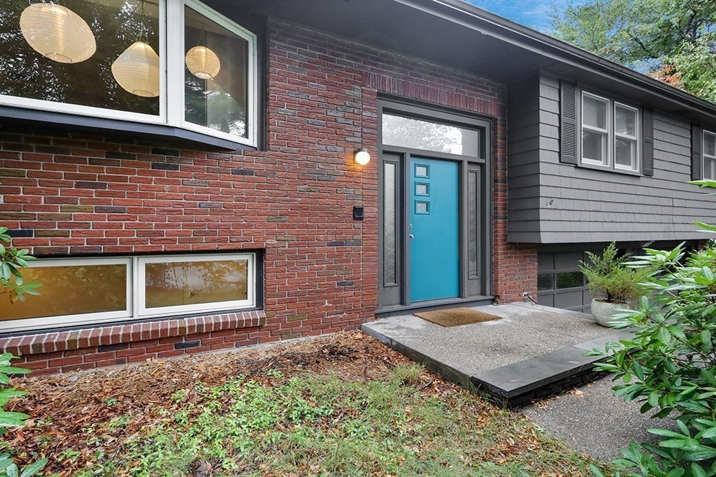 10 Hillcrest Road