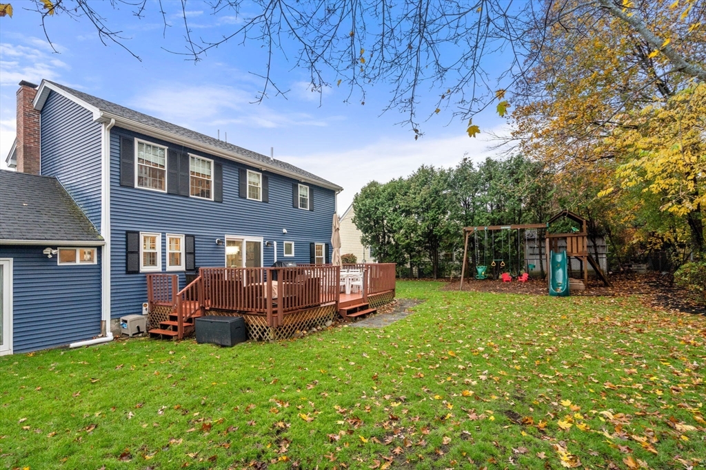 102 Parker St