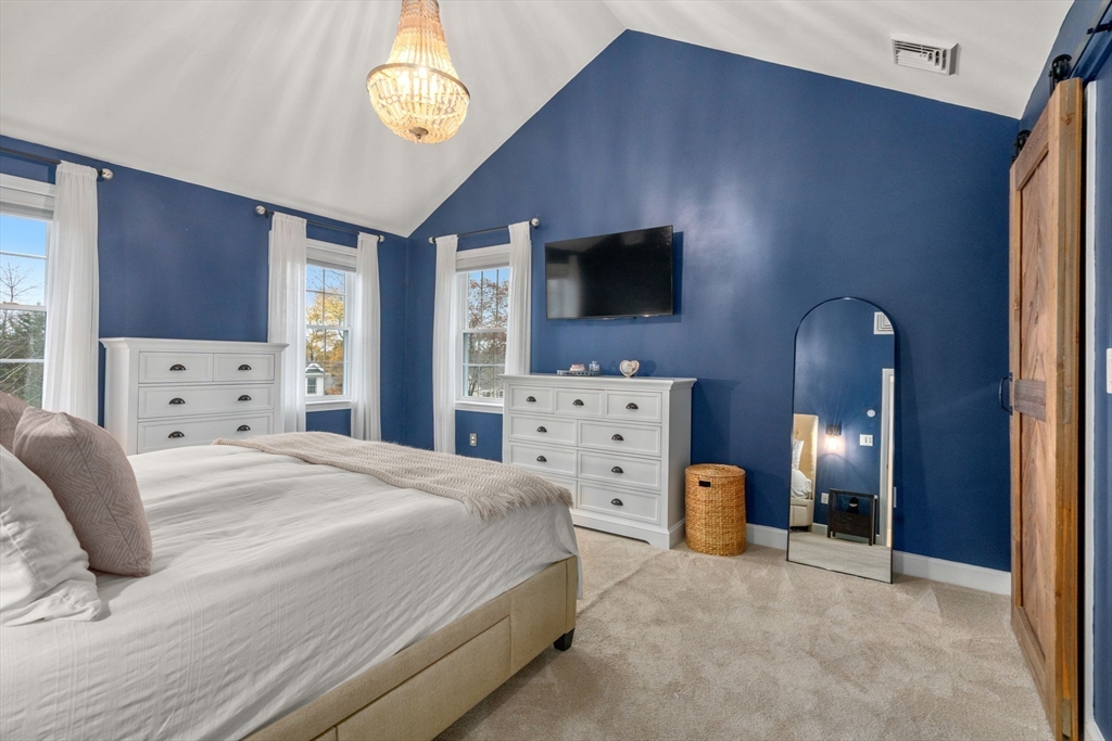 102 Parker St