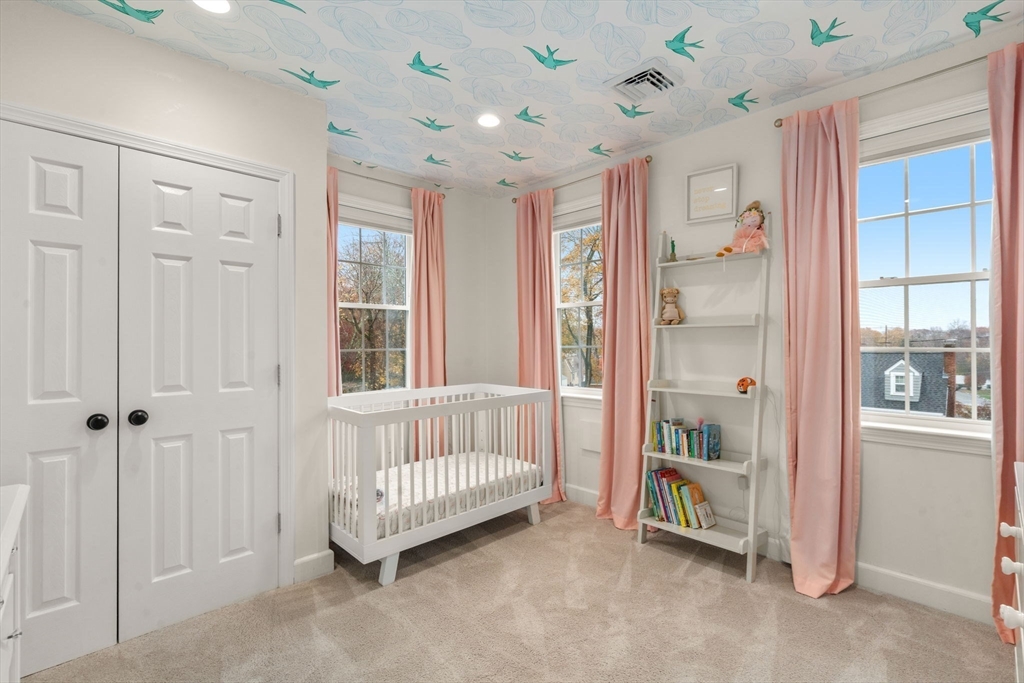 102 Parker St