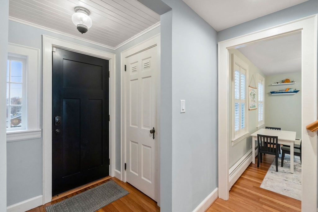 102 Parker St