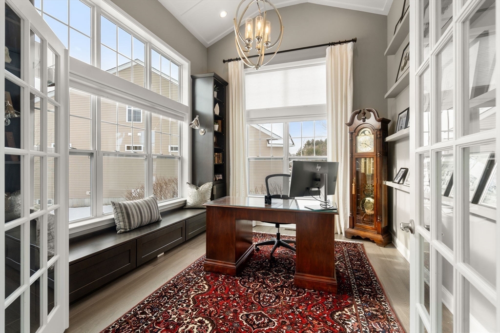 8 Glen Ellen Blvd # 8