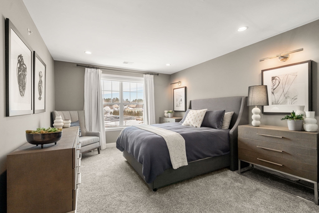 8 Glen Ellen Blvd # 8