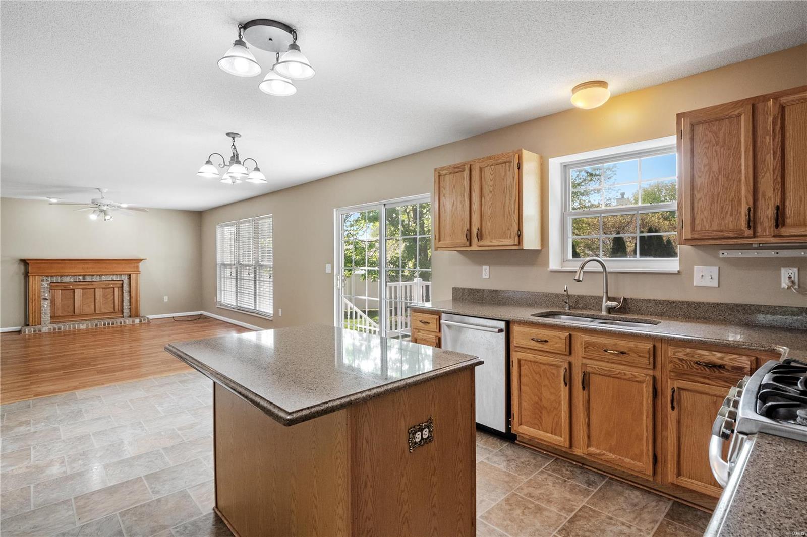 3218 Stonebridge Drive