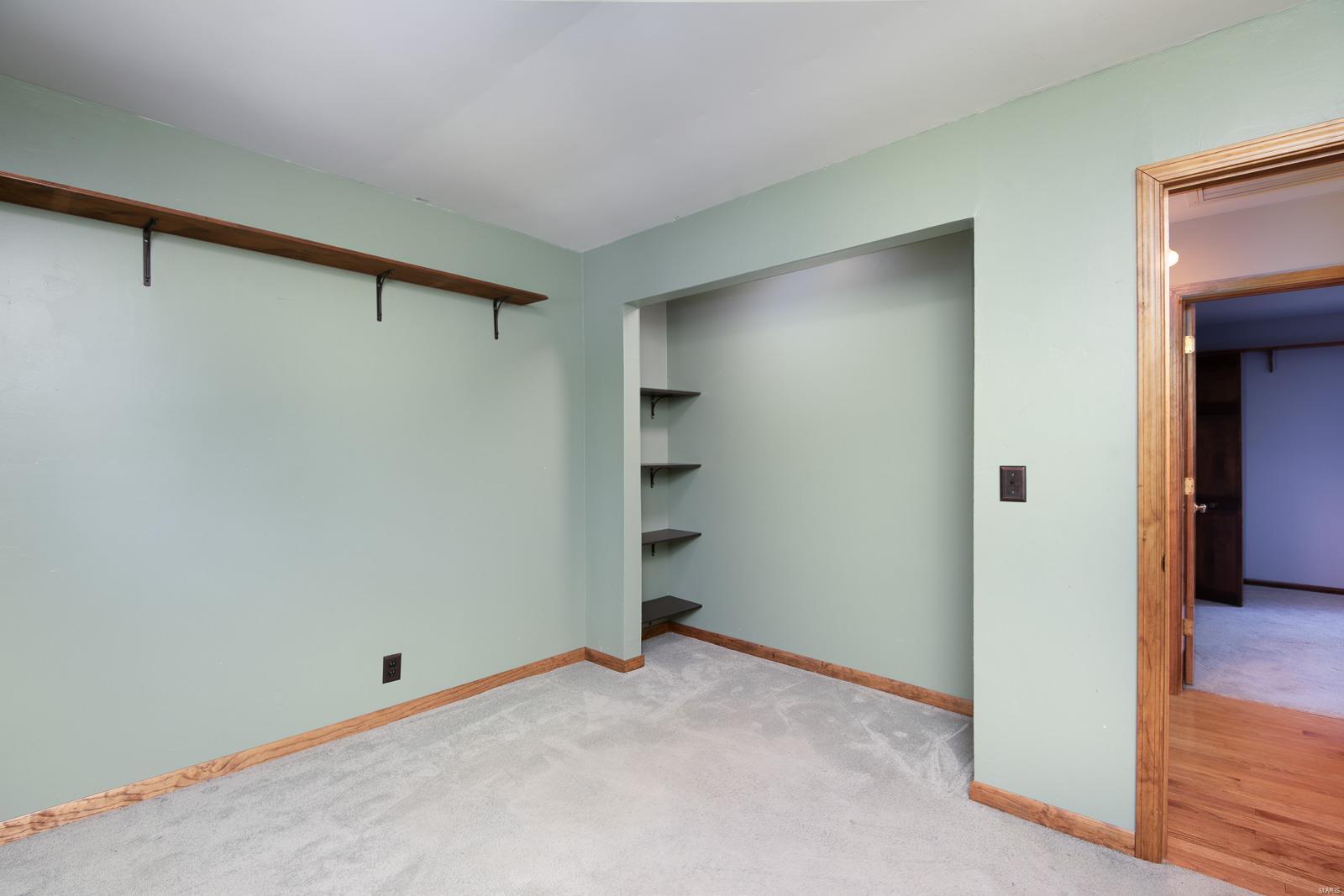 8439 Steelcrest