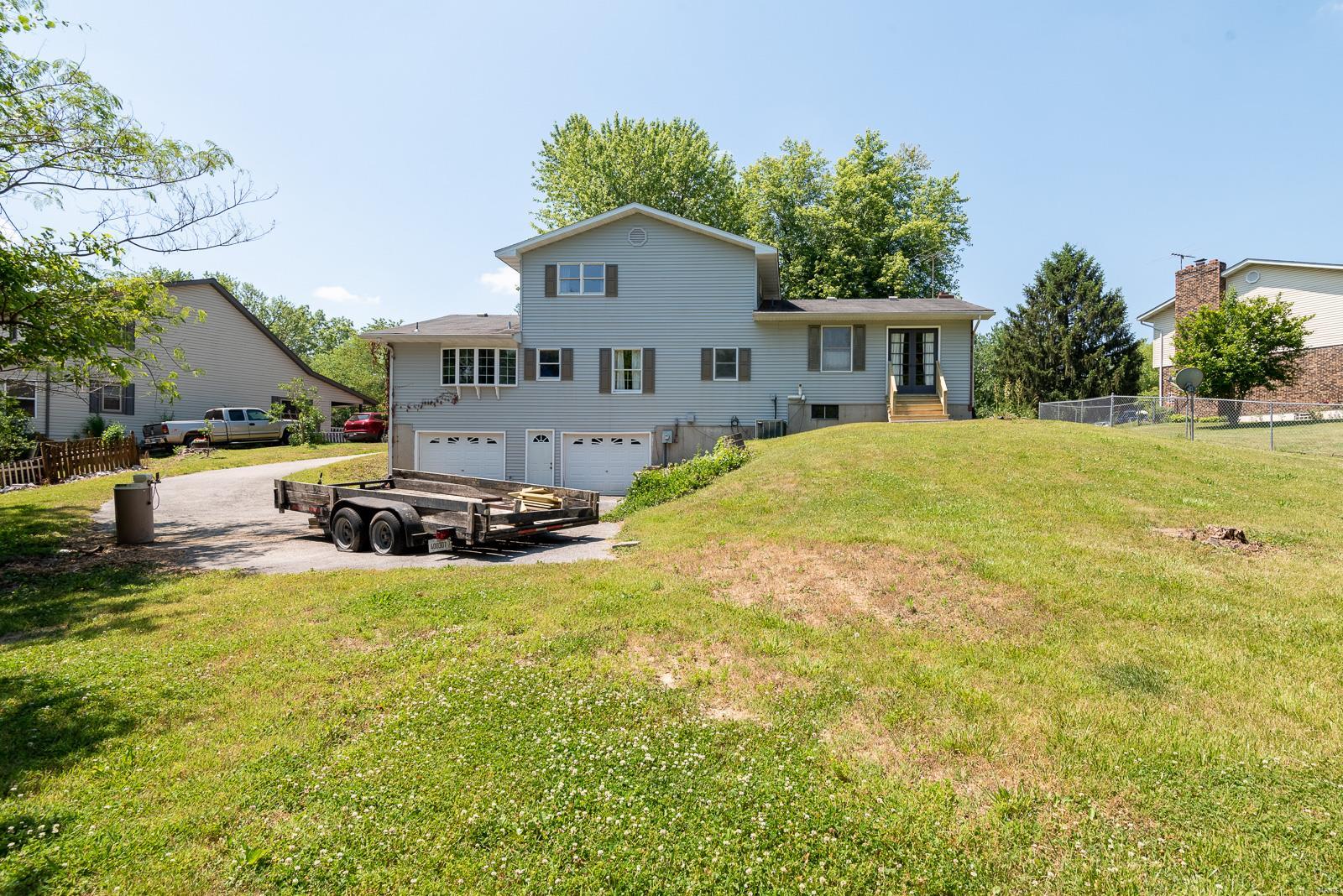 8439 Steelcrest