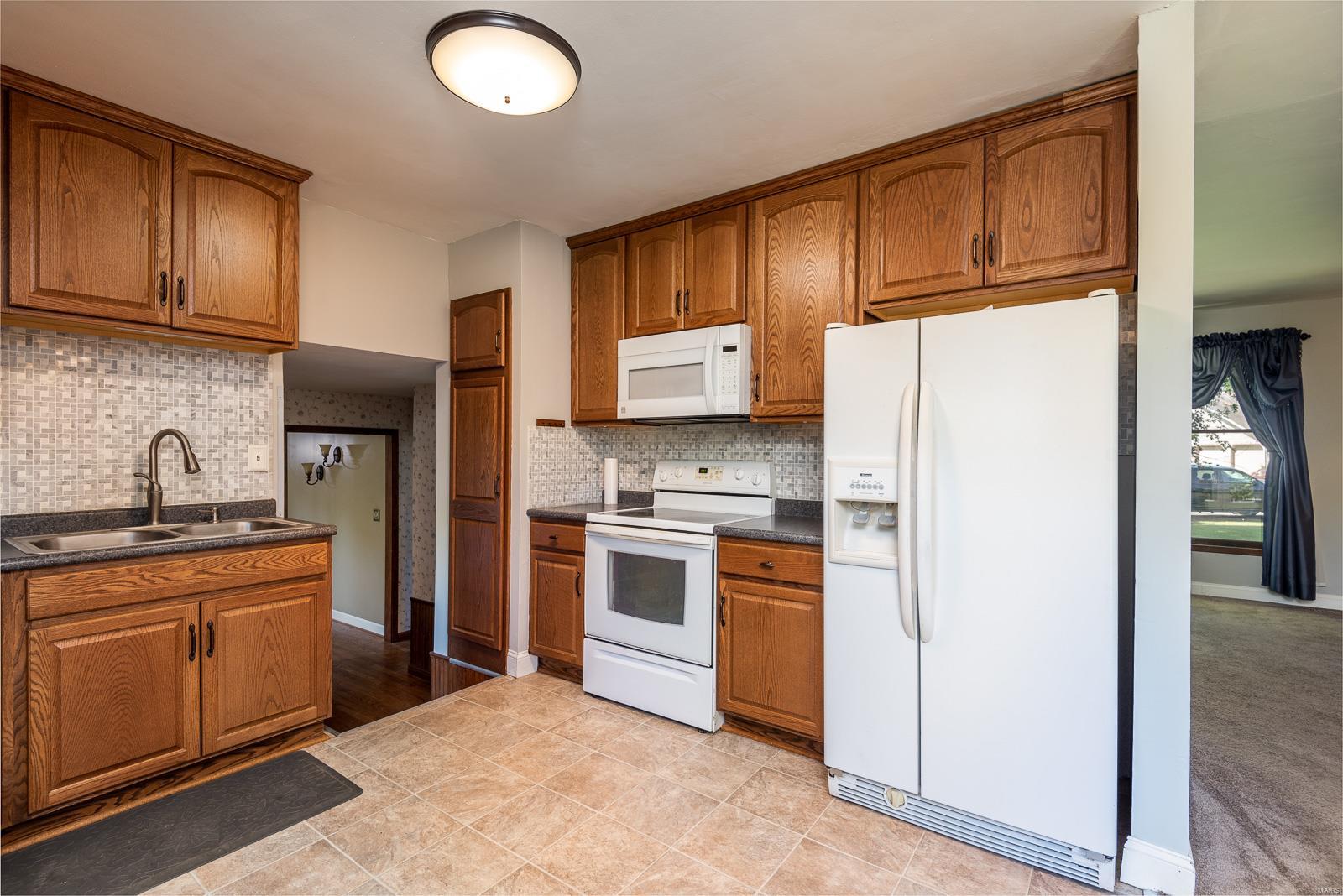 8439 Steelcrest