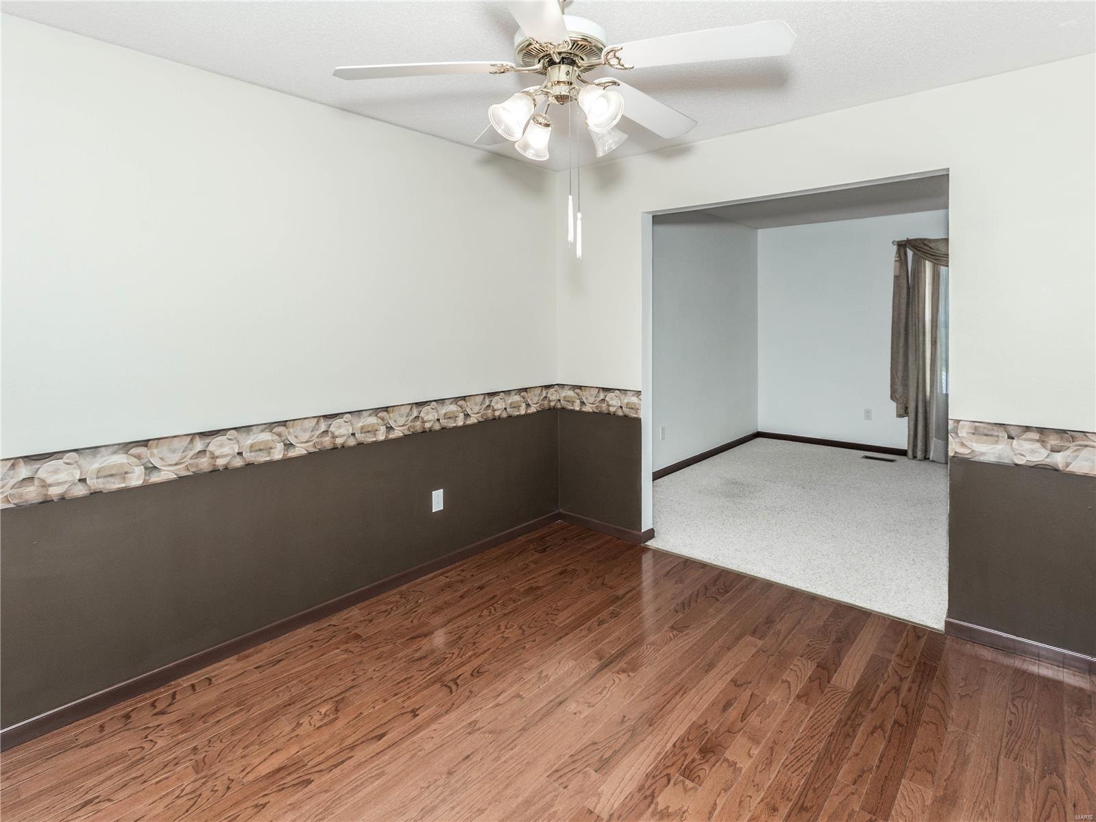 1635 Thunderbird Lane