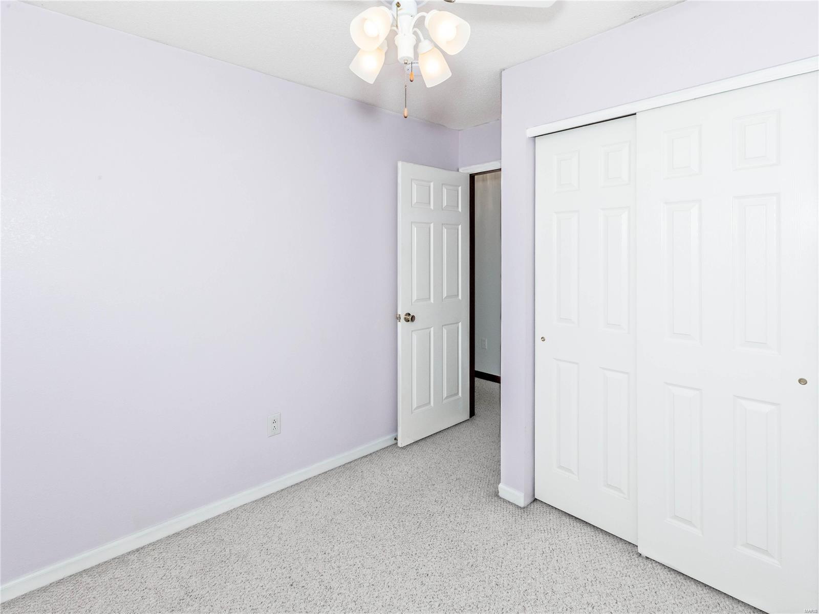 1635 Thunderbird Lane