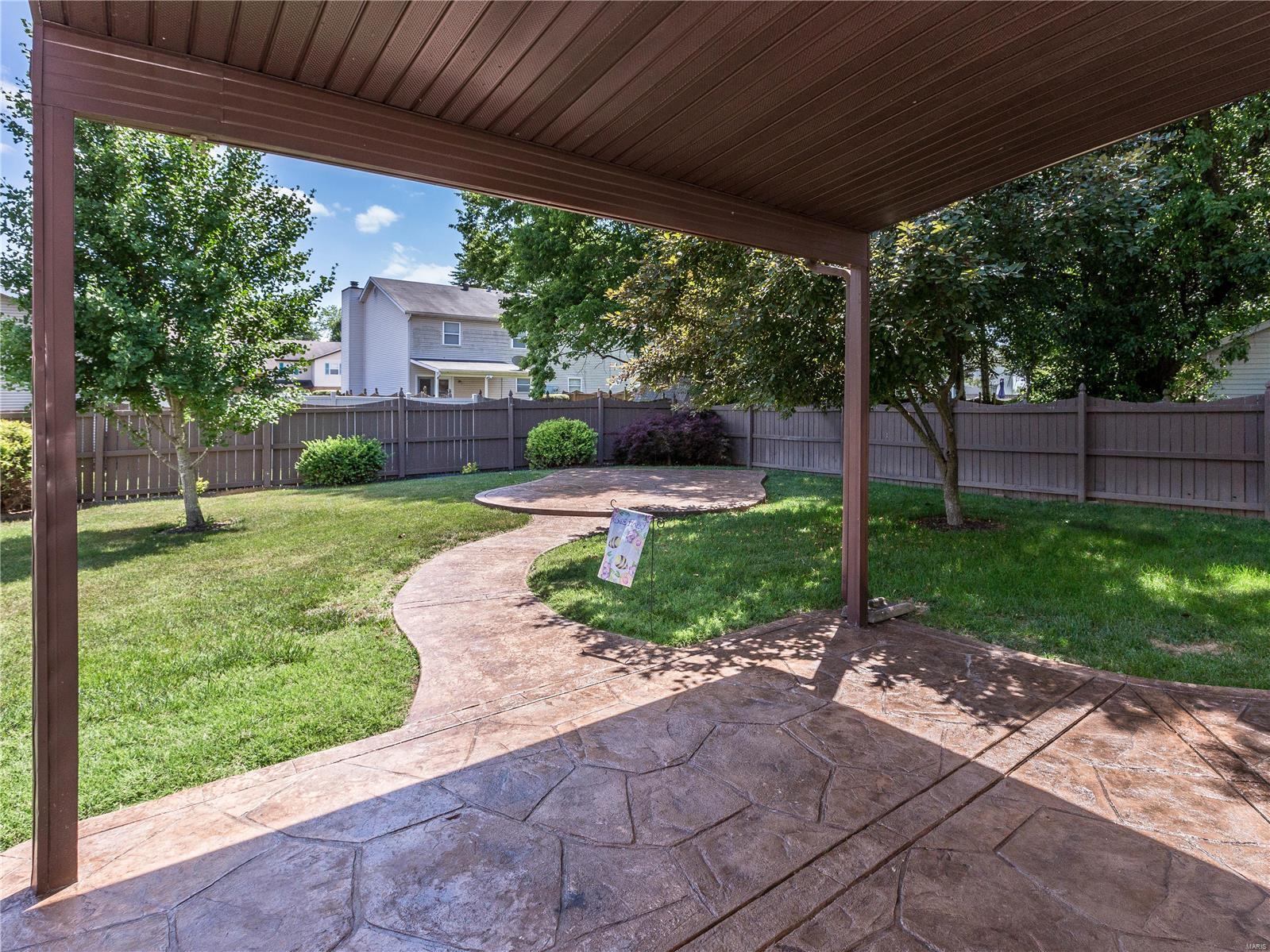 1635 Thunderbird Lane