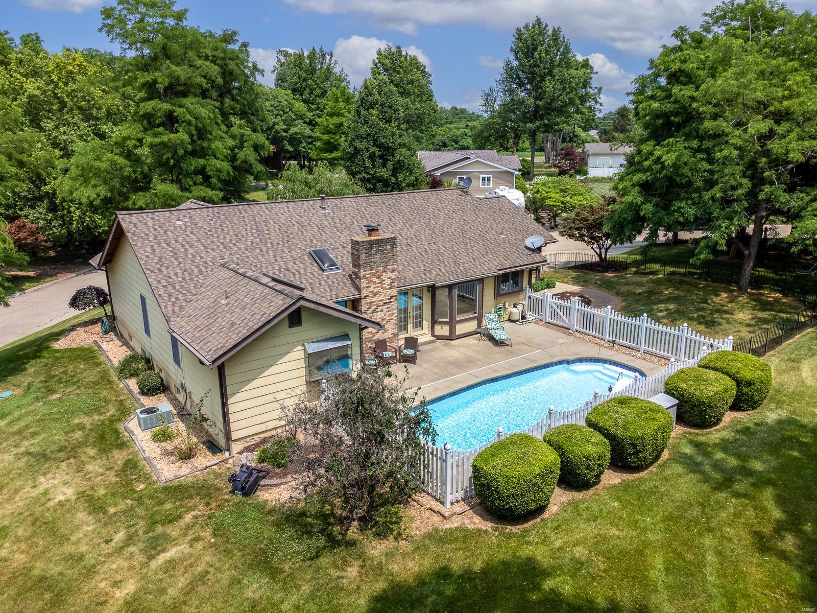 22 Blossom Lake Lane