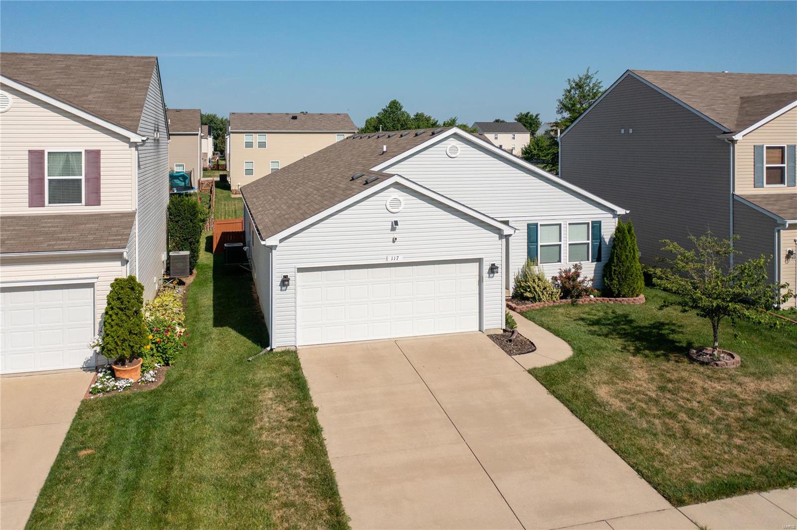 117 Meadowcrest Drive