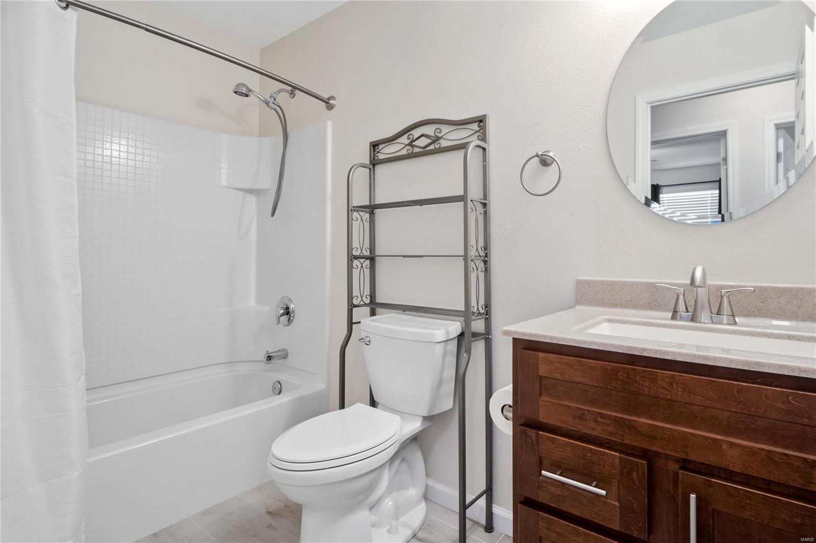 117 Meadowcrest Drive